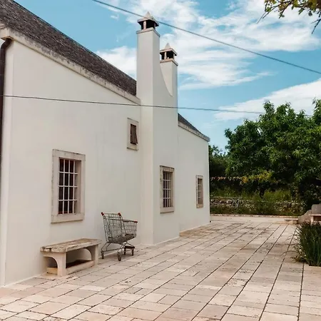 Trulli Rosa Lia